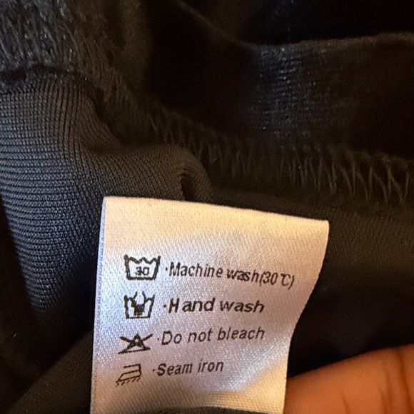 ZESICA Black Smocked Midi Dress Long Sleeve Square Neck Tiered Cottagecore - Picture 7 of 7